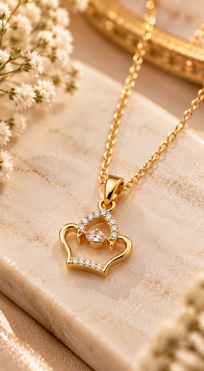 Queen Royal Pendant