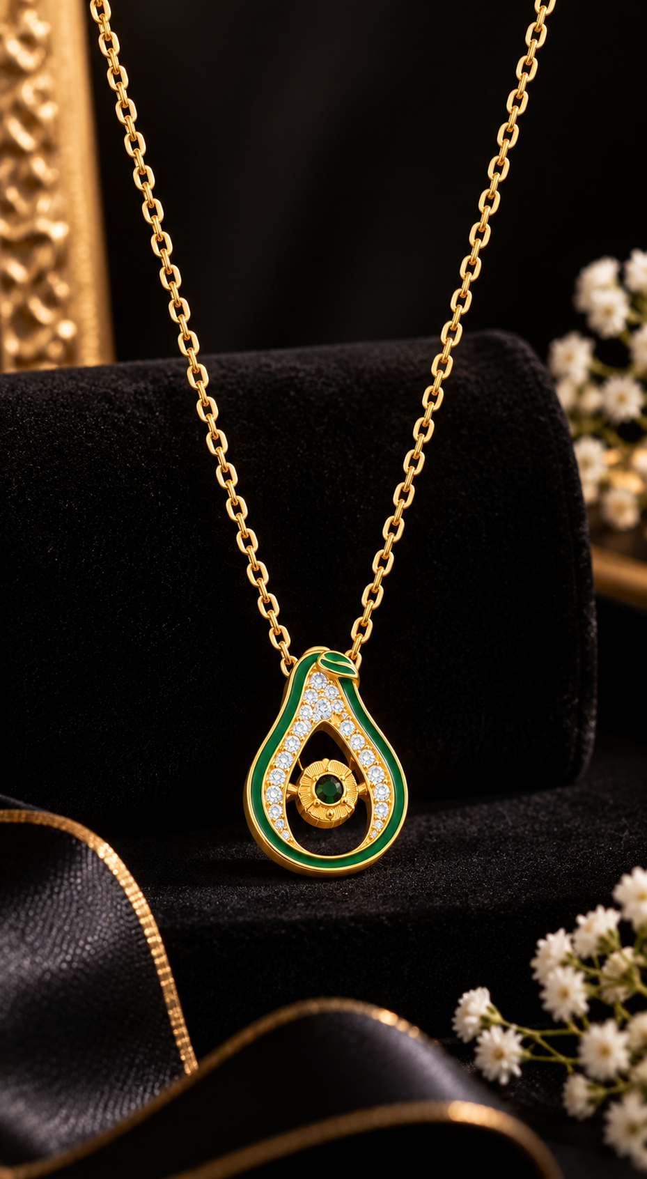 Emerald Teardrop Pendant